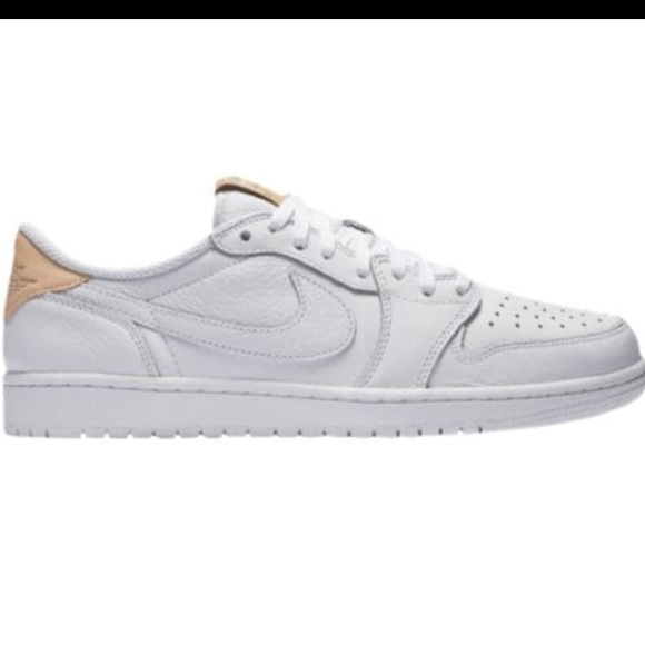 Air Jordan Retro 1 Low OG Premium, NWB&Docs⛹‍♂️! - Picture 4 of 8